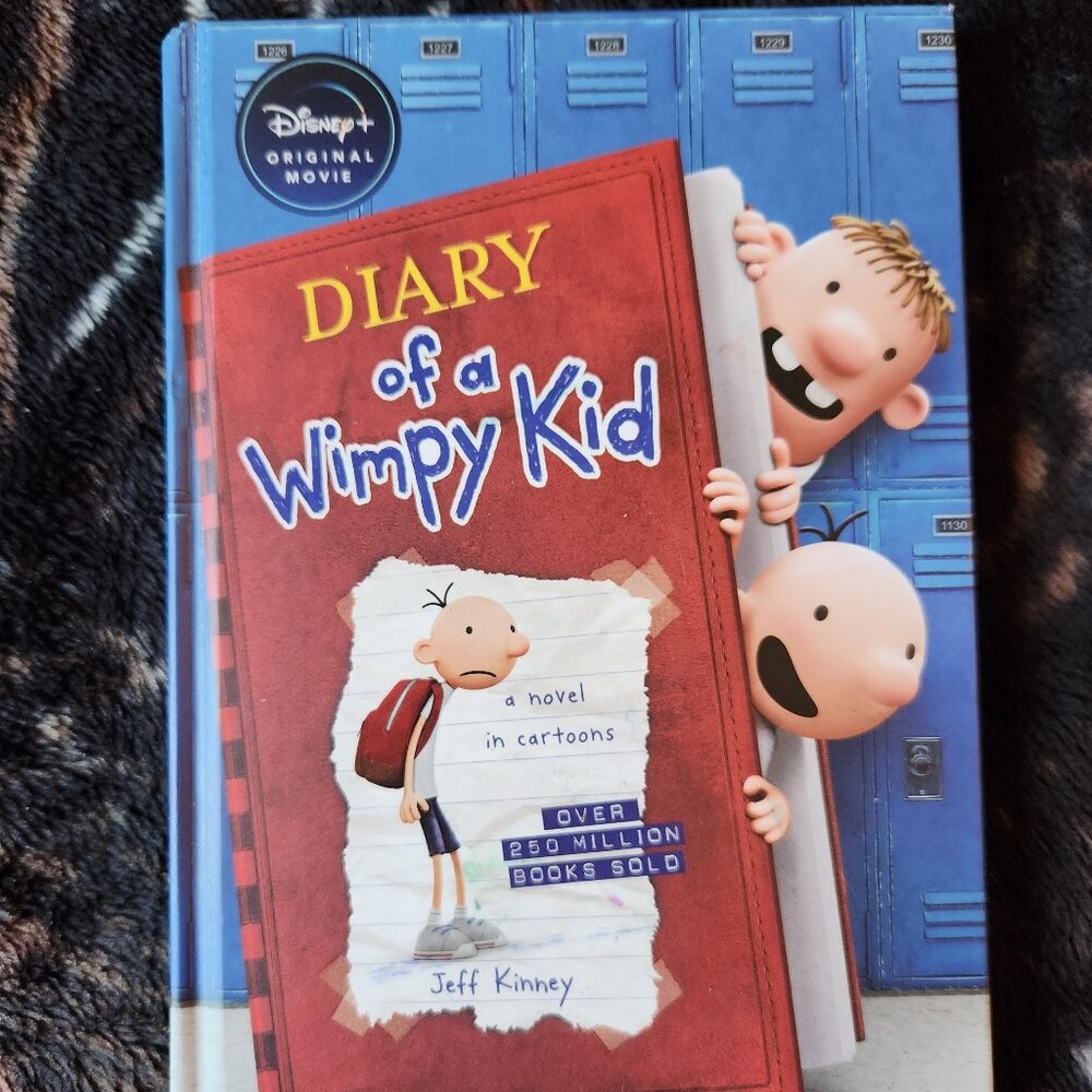 Diary of a Wimpy Kid: The Hilarious First Book in the #1 Bestselling Series